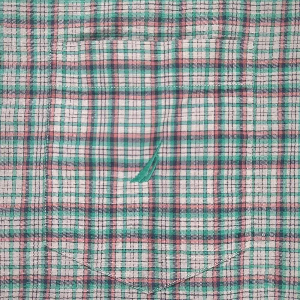 Nautica Mens Medium Plaid Checkered Button Up Short Sleeve‎ Shirt 100% Cotton